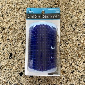 Cat scratcher